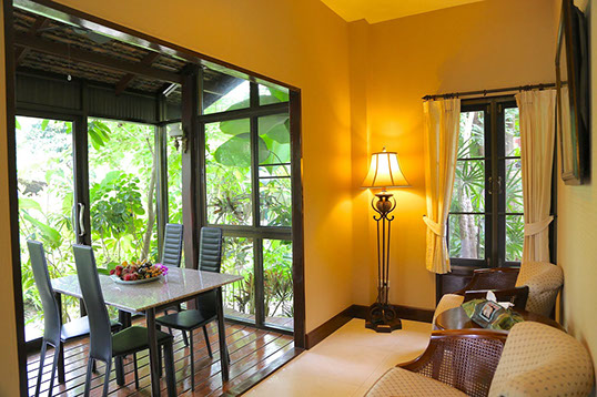 Ninnéth and Fuangfhá Villa